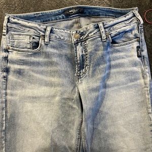 Silver jeans slim boot cut W34/L33.